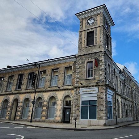 The John Francis Basset Wetherspoon Camborne Eksteriør billede